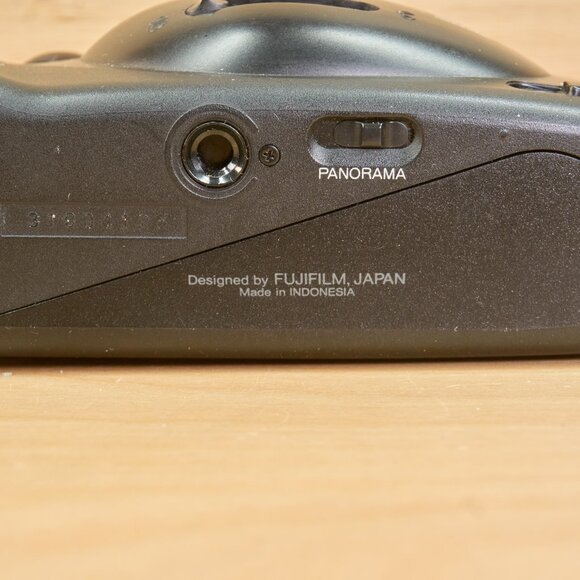 Fujifilm DL-95 Super Autofocus / 35mm Point and Shoot Film Camera / Tested - Picture 8 of 8